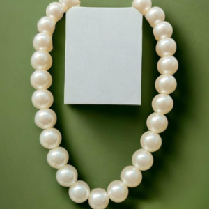 Colar Elegante Pérolas Chic