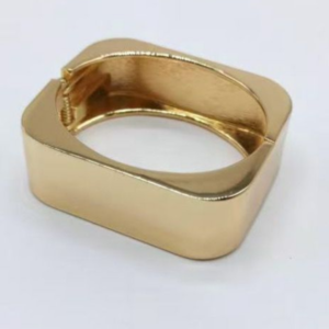 Bracelete Quadrado Grosso Moda Maximalista