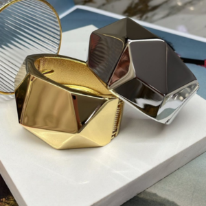 Bracelete Versátil Modelo New Fashion