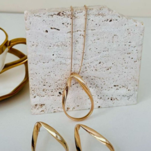 Kit Colar + Brinco Delicado da Moda