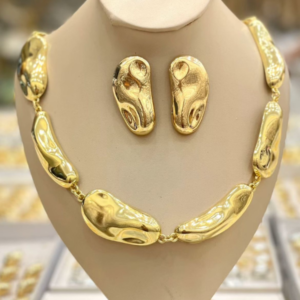 Kit Cola e Brinco Boho Chic Dourado