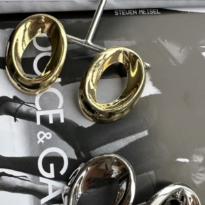 Brinco Moda 2025 Diferenciado