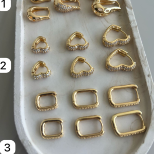 Kit 3 Brincos Pequenos Dourados