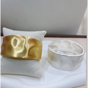 Bracelete Martelado Fosco Moda Influencer