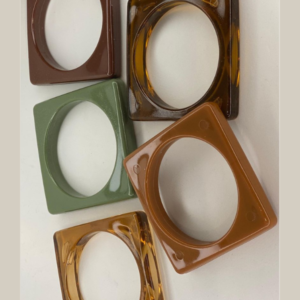 Bracelete Quadrado Fino Tendência Resina