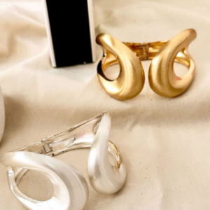 Bracelete Vazado Luxo Ajustável