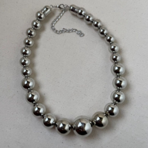 Colar Moda Bolas Prata