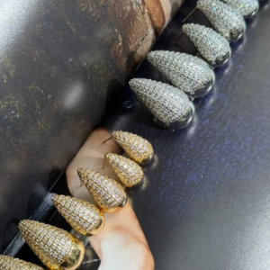 Kit 3 Brincos Cravejadas banhadas