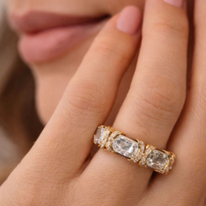 Anel Feminino Elegante Design Moderno Delicado Sofisticado