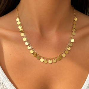Colar Medalhinhas Douradas Feminino Delicado e Sofisticado